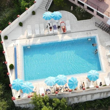 Hotel Deyanira Gorno Dryanovo Eksteriør billede